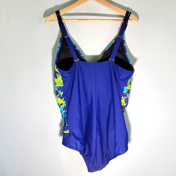 Seekers Contour Australia Blue Floral One Piece Swimsuit Sz 20W Cups DD/E Beachy - Picture 2 of 12